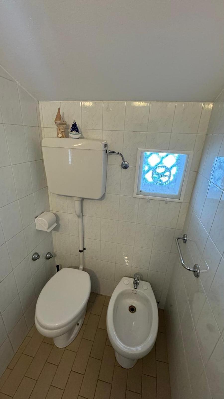 Hotel Oltremar B&B Каттолика Экстерьер фото